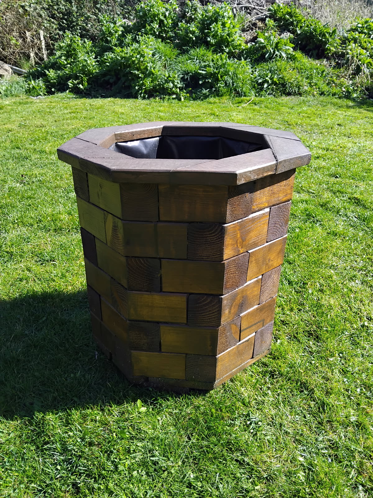 Planter 2